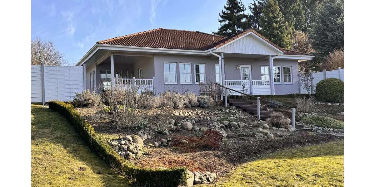 Einfamilienhaus Schlemmin - 4 Zimmer, 127 m&sup2;, 320.000&euro; | Angebot:25484008