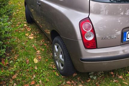 Nissan Micra 183.000 km 1.700 &euro; Bünde 32257