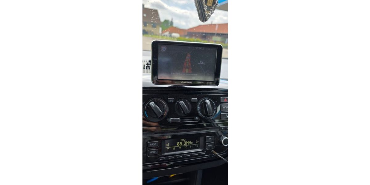 VW up! 150.000 km 3.200 &euro; Gieboldehausen 37434