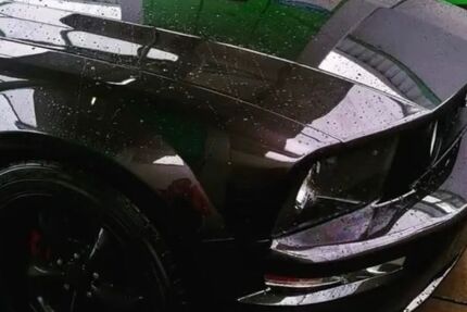 Ford Mustang 20.000 km 19.400 &euro; Holle 31188