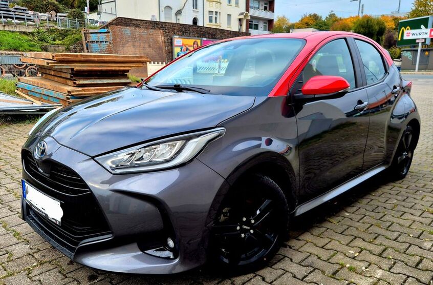 Toyota Yaris 76.000 km 17.800 € Wuppertal 42111