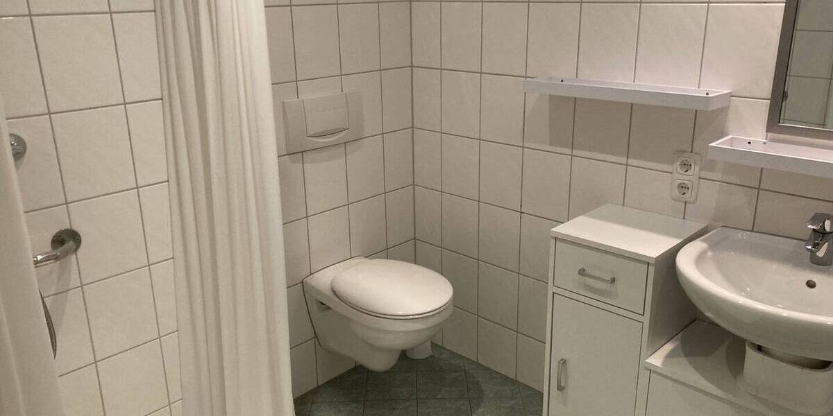 Etagenwohnung Zwickau Bahnhofsvorstadt - 1 Zimmer, 43 m&sup2;, 50.000&euro; | Angebot:25707410