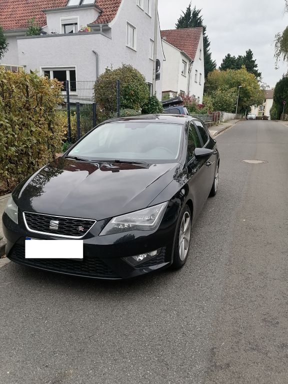 Seat Leon 234.000 km 5.850 € Minden 32427
