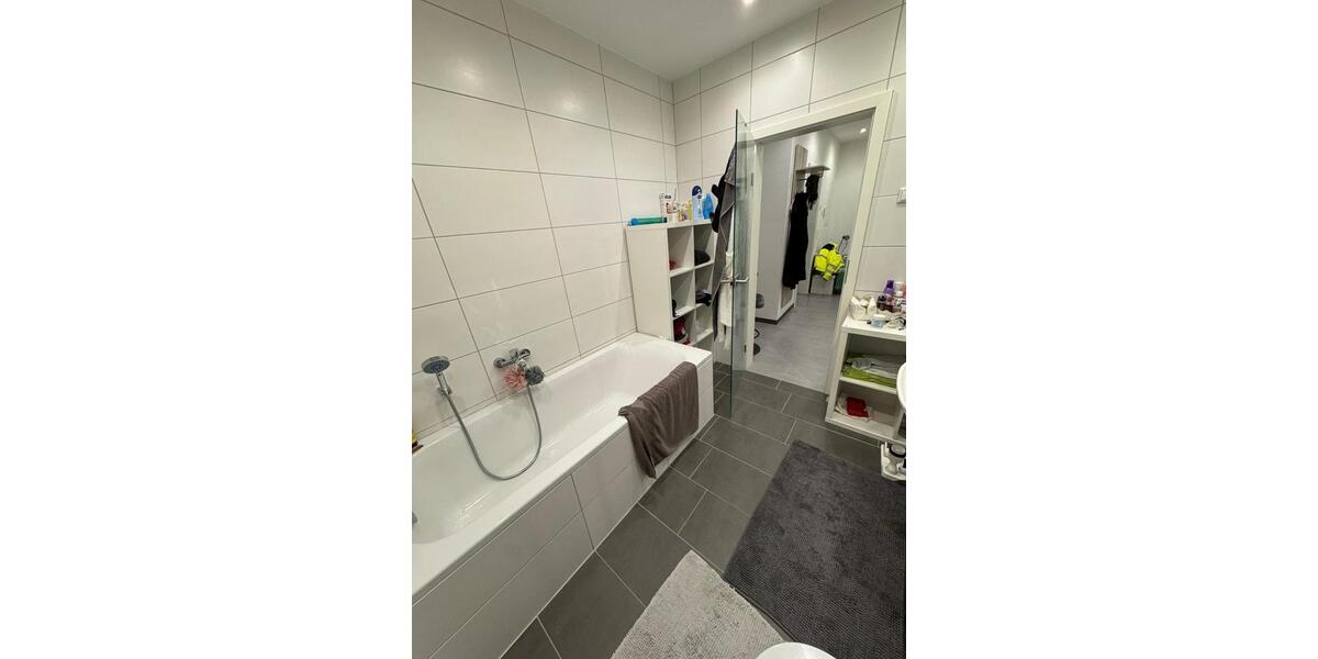 Etagenwohnung Bad Liebenstein - 4 Zimmer, 100 m&sup2;, 1.050&euro; | Angebot:25340222