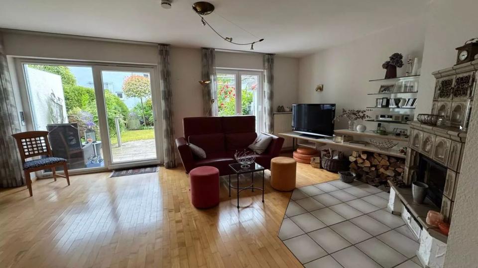 Reihenhaus Sankt Ingbert - 5 Zimmer, 140 m&sup2;, 1.500&euro; | Angebot:24293790