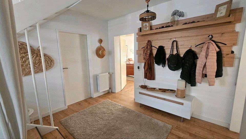 Reihenhaus Osterholz-Scharmbeck Scharmbeck - 6.5 Zimmer, 140 m&sup2;, 380.000&euro; | Angebot:26416056