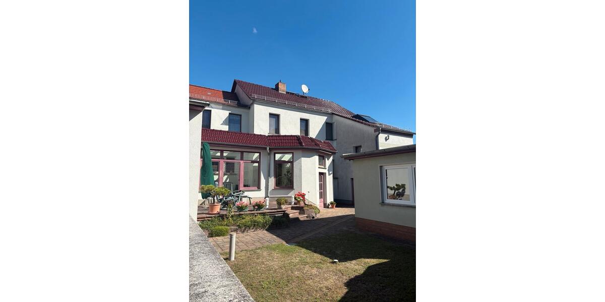 Einfamilienhaus Baruth/Mark Mark - 7 Zimmer, 255 m&sup2;, 355.000&euro; | Angebot:27409498