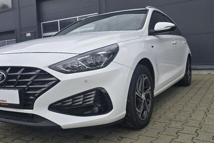 Hyundai i30 134.000 km 11.990 &euro; Augsburg 86167