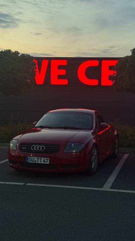 TT