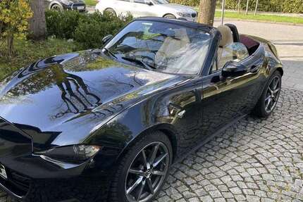 Mazda MX-5 26.500 km 24.500 &euro; München 81825
