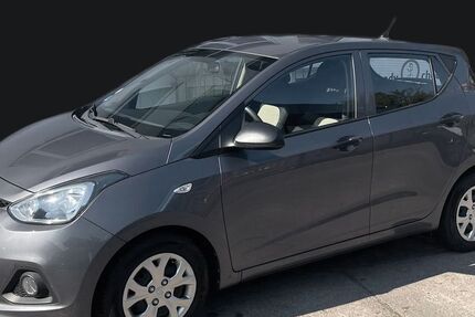 Hyundai i10 63.000 km 5.990 &euro; Hamburg 22299
