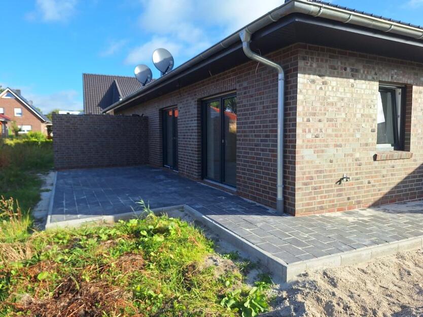 moderne Doppelhaushälfte * Neubau * ebenerdig * barrierefrei