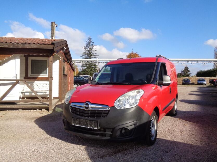 Opel Combo 128.000 km 5.500 € Waltershausen 99880