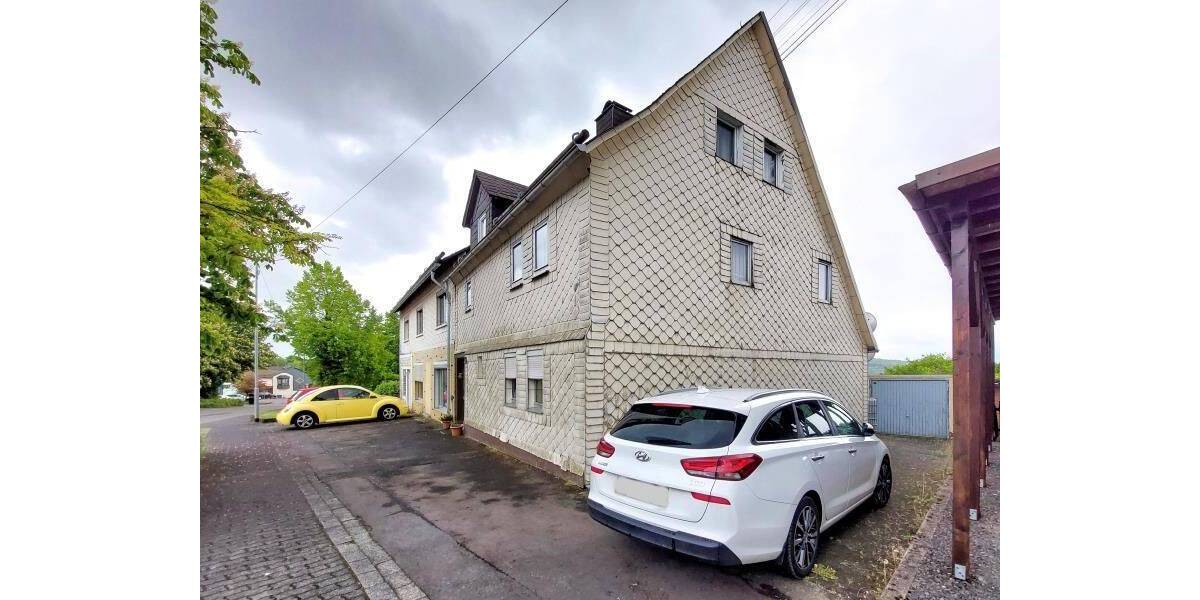 Einfamilienhaus Bad Marienberg - 9 Zimmer, 186 m&sup2;, 173.000&euro; | Angebot:26929544