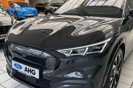 Ford Mustang Mach-E 2.500 km 37.990 &euro; Olpe 57462