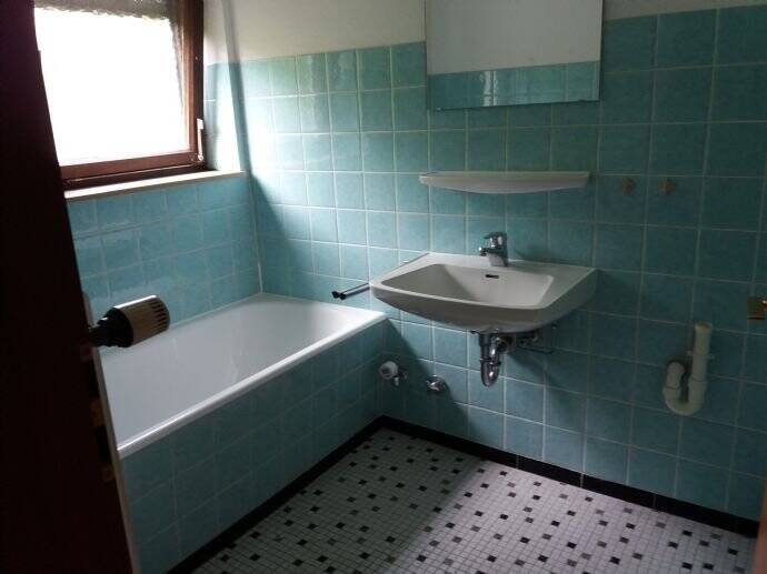 Etagenwohnung Bad Mergentheim - 2 Zimmer, 60 m&sup2;, 500&euro; | Angebot:25525272