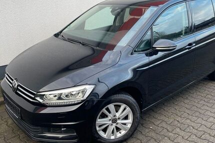 VW Touran 40.900 km 30.890 € Zehnhausen 56477