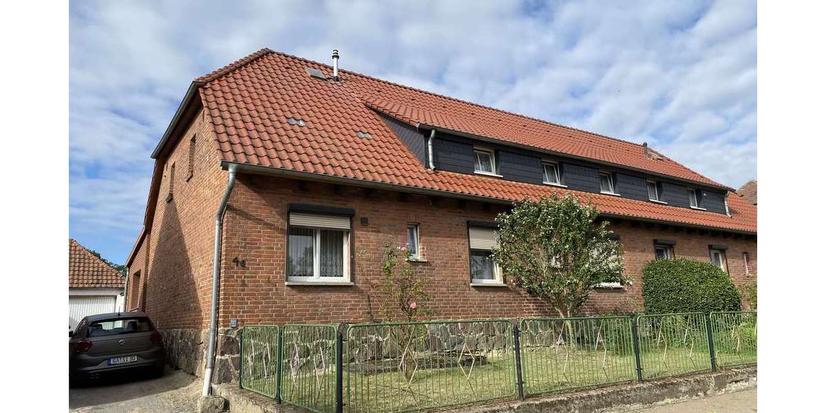 Einfamilienhaus Kläden Kläden - 6 Zimmer, 194 m&sup2;, 120.000&euro; | Angebot:25535609