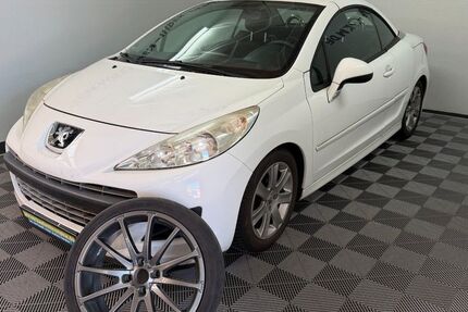 Peugeot 207 113.500 km 999 &euro; Fulda 36043