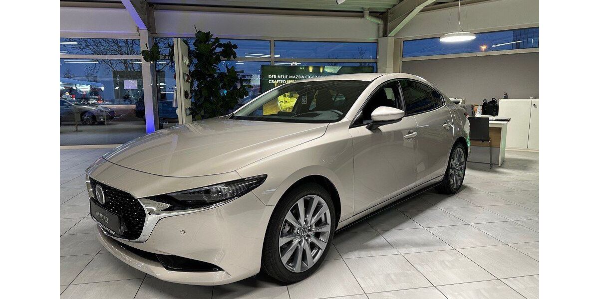 Mazda 3 2.845 km 29.990 &euro; Cottbus 03051