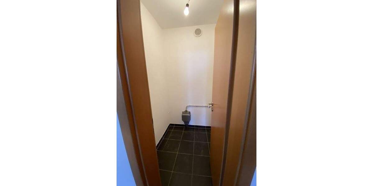 Mehrfamilienhaus, Wohnhaus Gillenfeld - 3 Zimmer, 65 m&sup2;, 570&euro; | Angebot:26026962