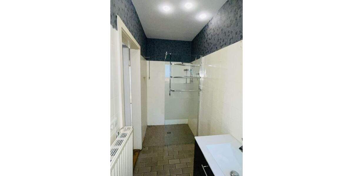 Mehrfamilienhaus, Wohnhaus Kirchheimbolanden - 6 Zimmer, 175 m&sup2;, 275.000&euro; | Angebot:25165407