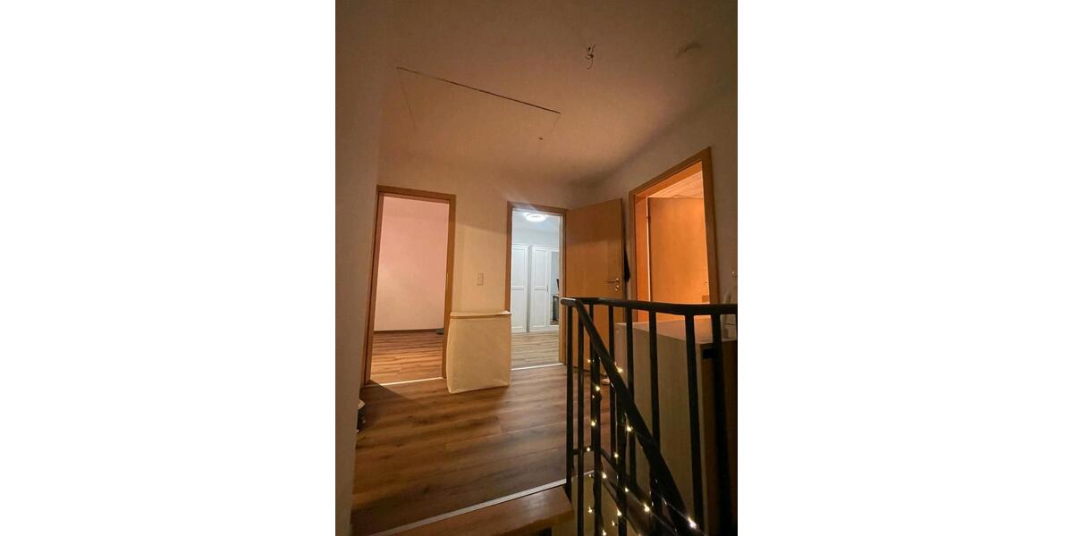 Reihenhaus Schortens - 4 Zimmer, 111 m&sup2;, 1.060&euro; | Angebot:26314755