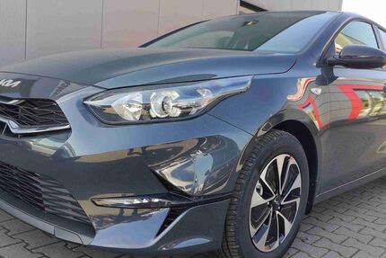 Kia ceed / Ceed 13.490 km 19.990 &euro; Polch 56751