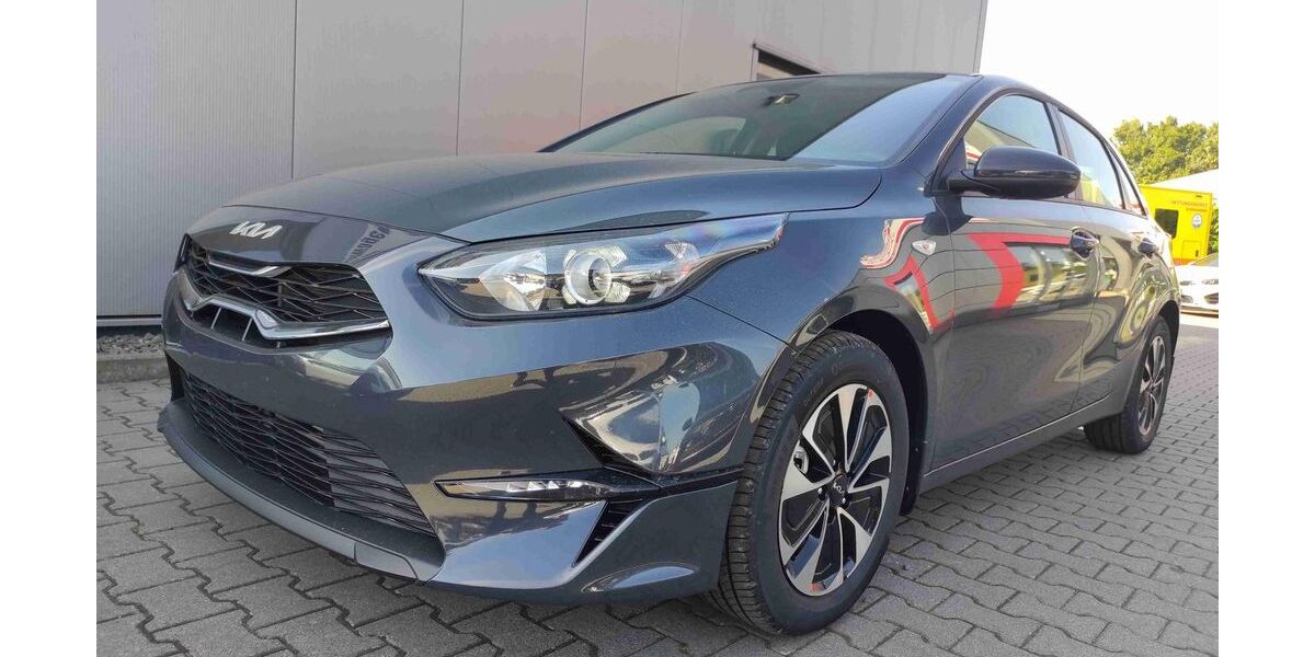 Kia ceed / Ceed 13.490 km 19.990 &euro; Polch 56751