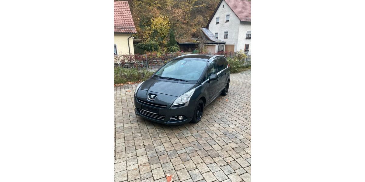 Peugeot 5008 223.000 km 3.900 &euro; Bach 93090
