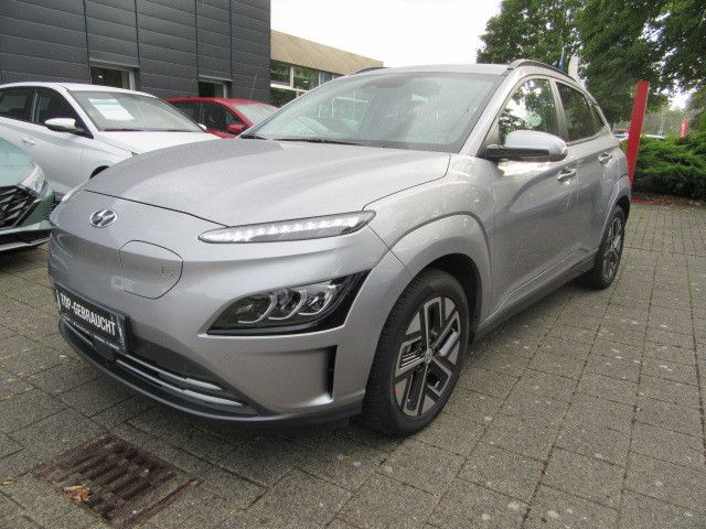 Hyundai KONA 19.045 km 21.490 € Heinsberg 52525