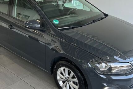 VW Polo 106.000 km 12.990 &euro; Braunschweig 38116