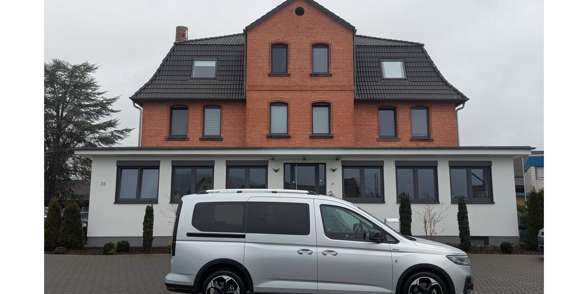 Ford Grand Tourneo 15.203 km 34.950 &euro; Rotenburg 36199