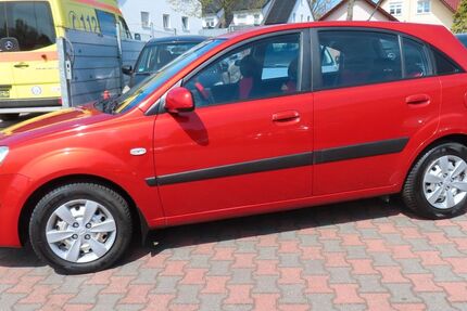 Kia Rio 117.880 km 2.900 &euro; Sandersdorf-Brehna 06796