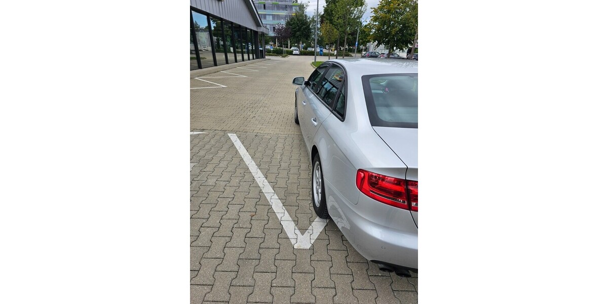 Audi A4 108.000 km 9.800 &euro; Augsburg 86150