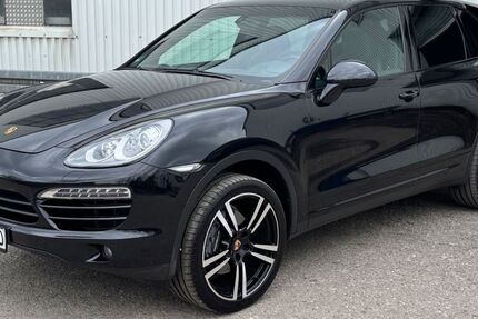 Porsche Cayenne 83.000 km 32.950 &euro; Puchheim Bahnhof (bei München) 82178