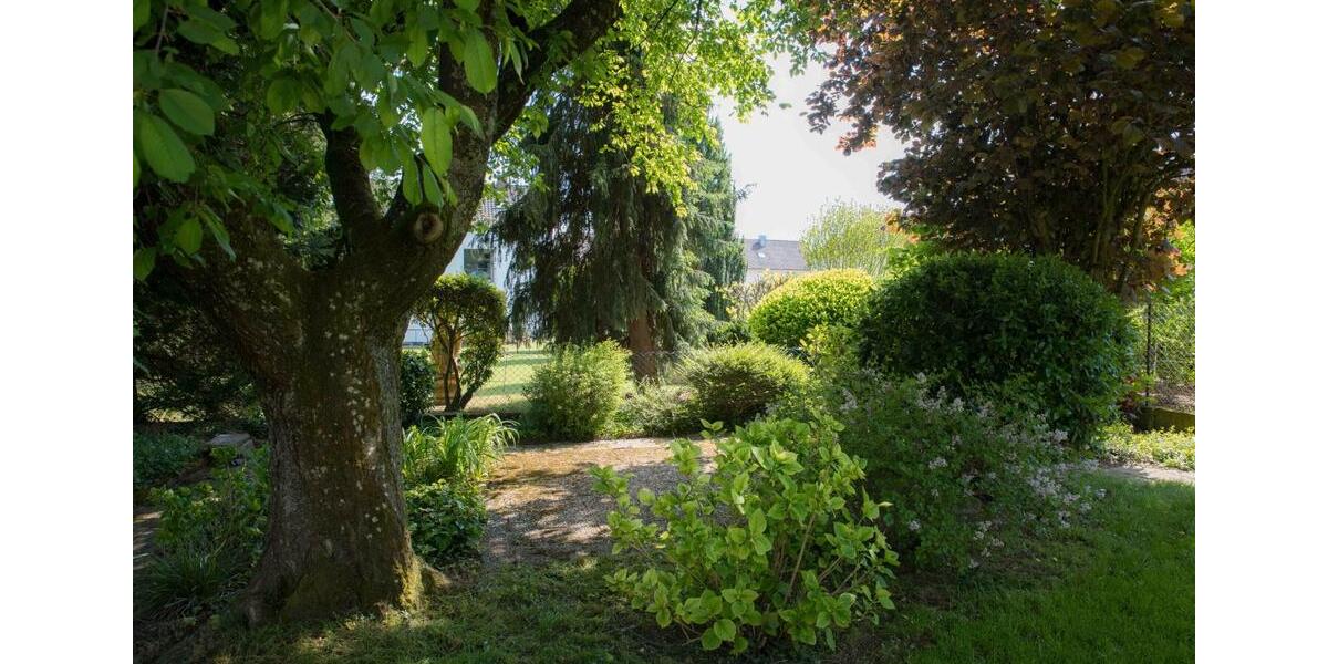 Einfamilienhaus Kandel - 7 Zimmer, 185 m&sup2;, 880.000&euro; | Angebot:26882199