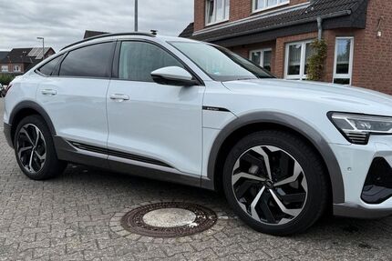 Audi e-tron 42.750 km 30.500 &euro; Mönchengladbach 41065