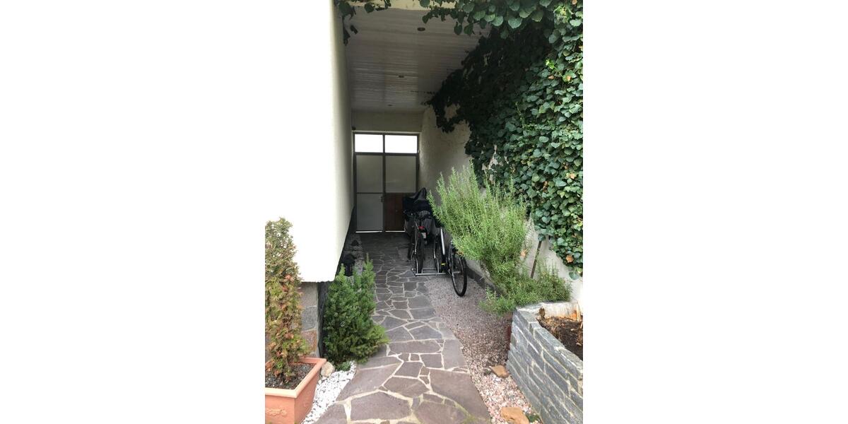 Erdgeschoßwohnung Hanau Großauheim - 1 Zimmer, 25 m&sup2;, 480&euro; | Angebot:24870333