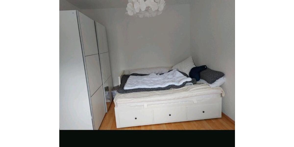 Erdgeschoßwohnung Nümbrecht - 3.5 Zimmer, 90 m&sup2;, 850&euro; | Angebot:25363532