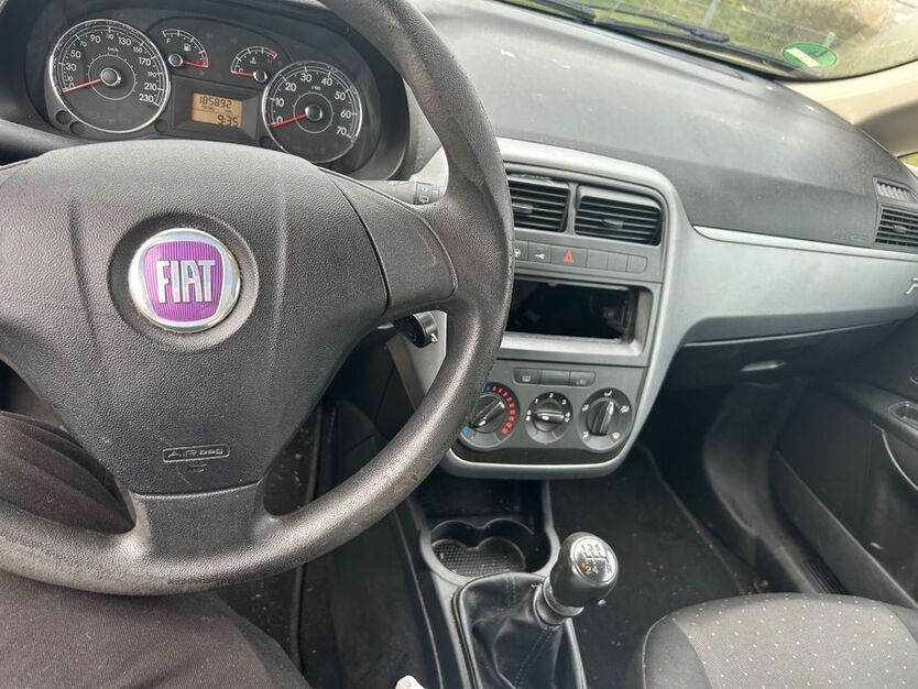 Fiat Punto 186.000 km 1.200 € Rheinfelden 79618