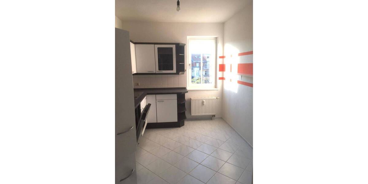 Etagenwohnung Dresden Friedrichstadt - 4 Zimmer, 100 m&sup2;, 757&euro; | Angebot:26343668