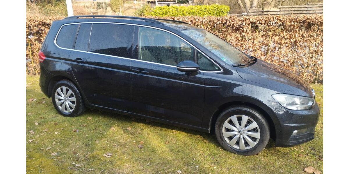 VW Touran 129.500 km 14.500 &euro; Altenholz 24161