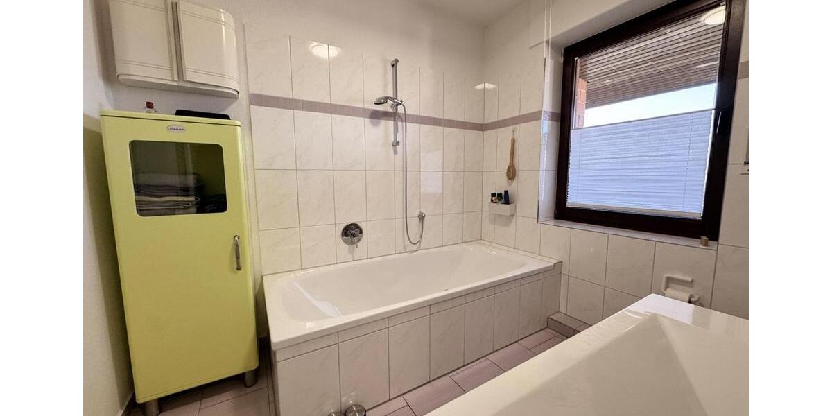 Einfamilienhaus Warendorf - 3 Zimmer, 115 m&sup2;, 1.250&euro; | Angebot:26422036