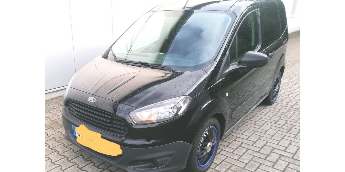 Ford Transit Courier 26.511 km 7.650 &euro; Wilhelmshaven 26389