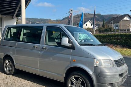 VW T5 Transporter 230.000 km 9.980 &euro; Finnentrop 57413