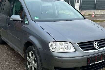 VW Touran 207.000 km 1.290 &euro; Leipheim 89340