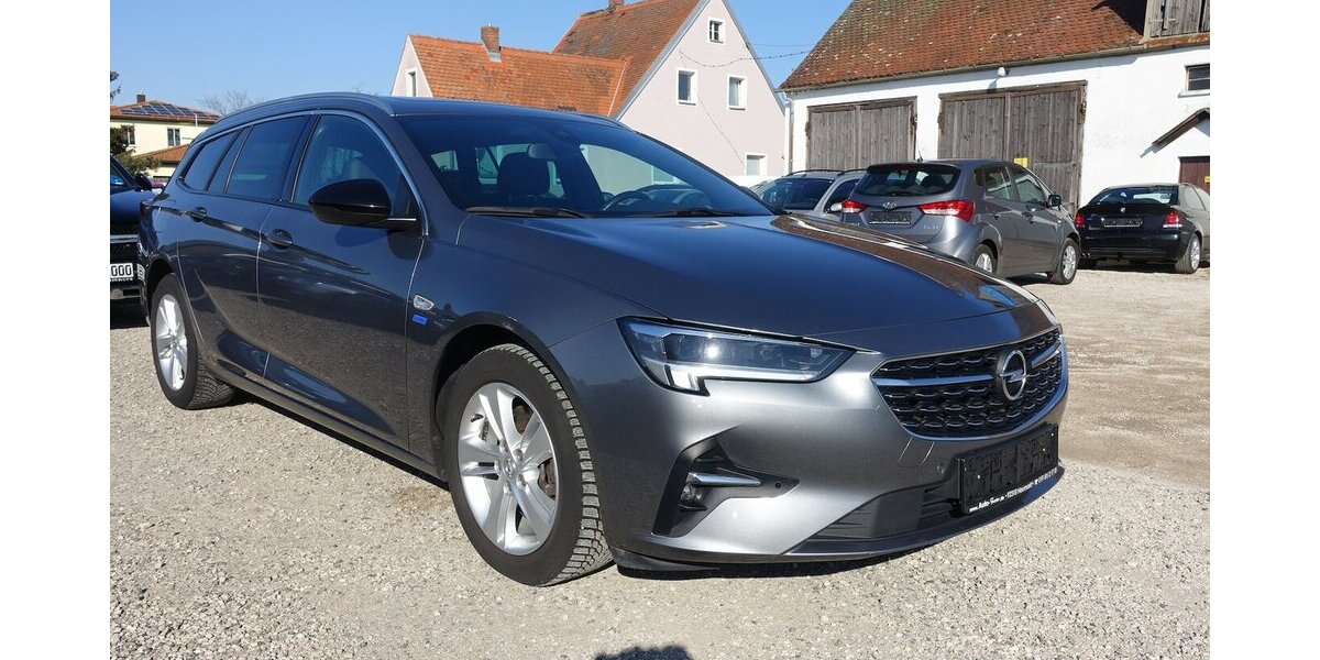 Opel Insignia Elegance Navi PDC Kamera Memory LED eGHSD 96.200 km 18.950 &euro; Neumarkt/OPf 92318
