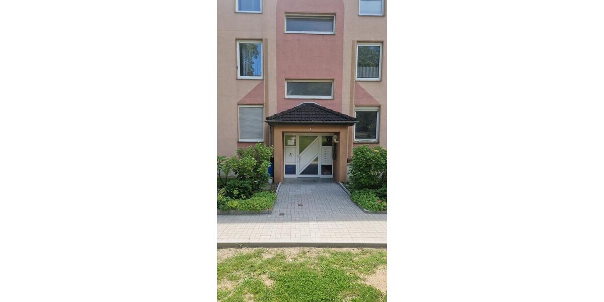 Erdgeschoßwohnung Detmold Hakedahl - 3 Zimmer, 75 m&sup2;, 110.000&euro; | Angebot:26914593