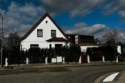 Mehrfamilienhaus mit 3 große Wohneinheiten